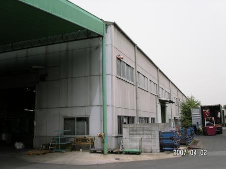 クボタ伊丹工場東面外壁貼替工事