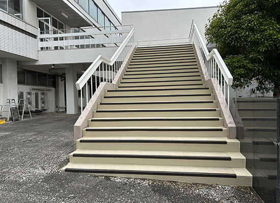 ロート製薬 本社エントランス前/別館屋外階段改修工事