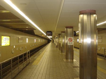 新深江駅軌道対向壁改良その他工事（建築の部）
