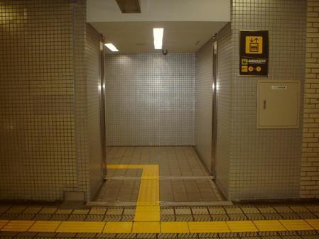 R4号線森ノ宮駅EV設置工事