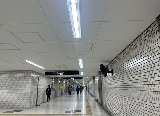 中百舌鳥駅エレベーター設置に伴う建築仕上げその他工事(H)